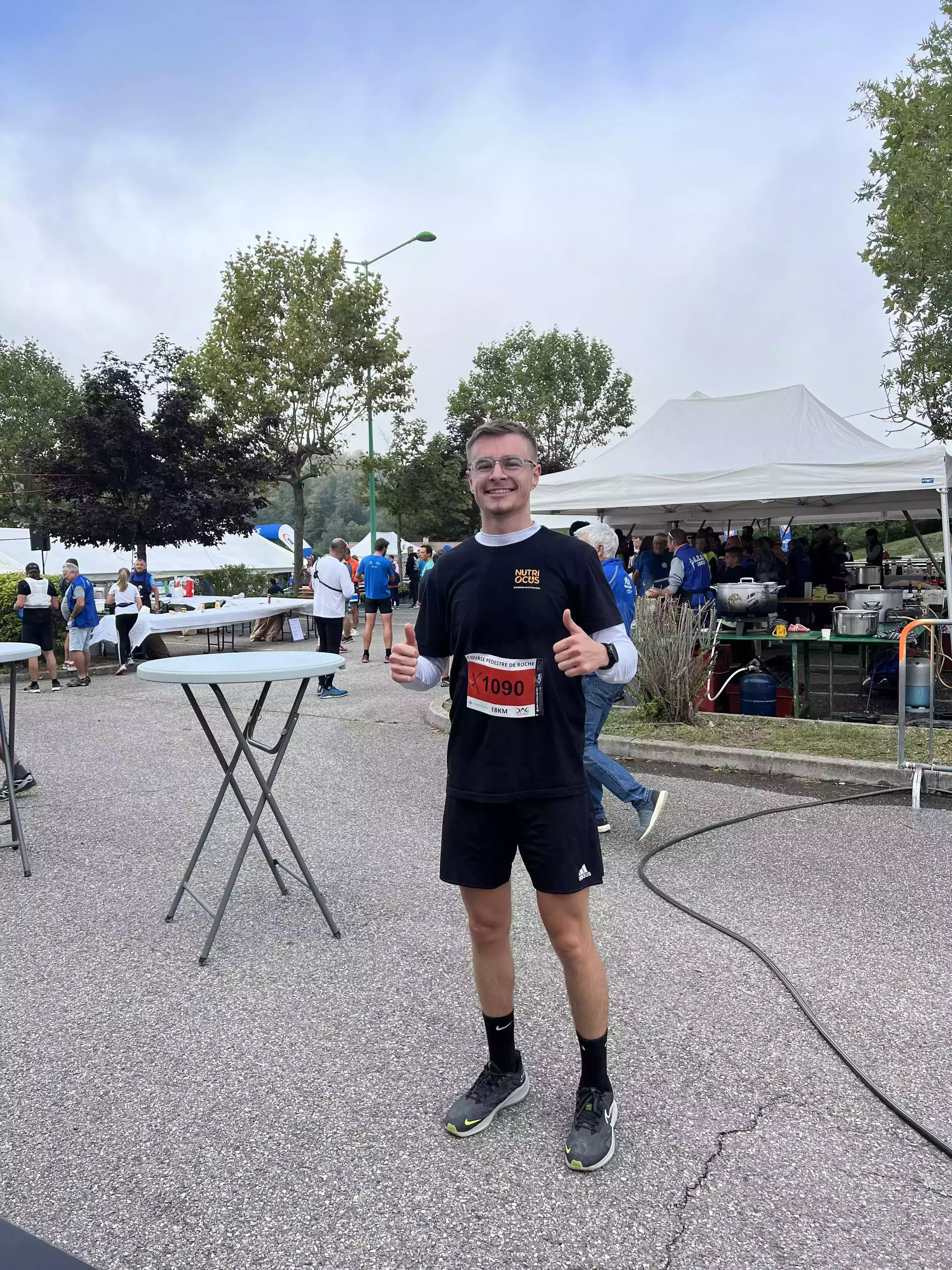 Atteints tes objectifs sportifs avec notre suivi nutritionnel. Je te présente l'offre qui te permettra d'améliorer tes performances sportives.